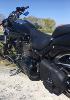 Sacoche trousse latérale en Cuir - Modèle Croix De Malte couleur Noir pour moto custom 